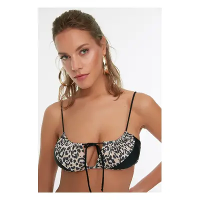 Dámský bikinový top Trendyol Floral