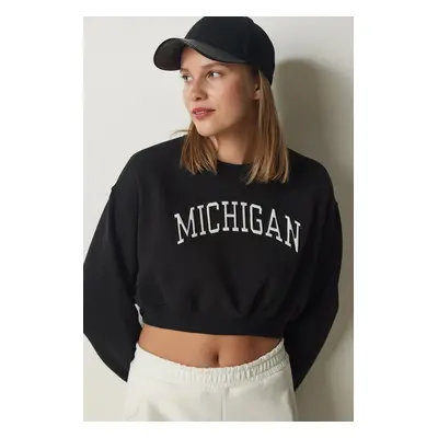 Happiness İstanbul Women's Black Printed Crop Knitted Sweatshirt