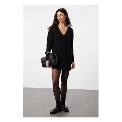 Trendyol Black Mini Knitwear Wide Fit Soft Textured Dress