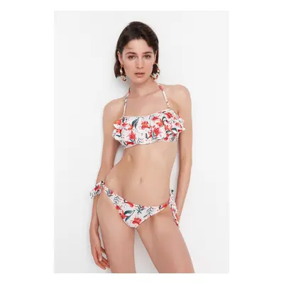 Trendyol Bikini Bottom - Multi-color - Floral