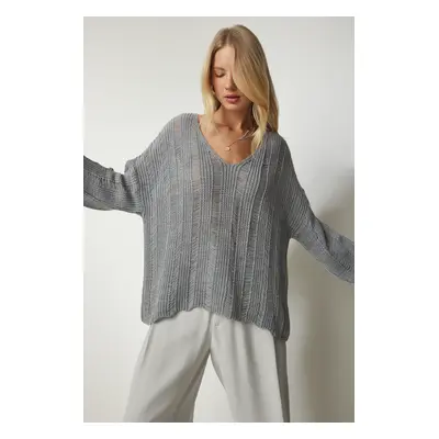 Happiness İstanbul Women's Gray Ripped Detailed Oversize Knitwear Sweater