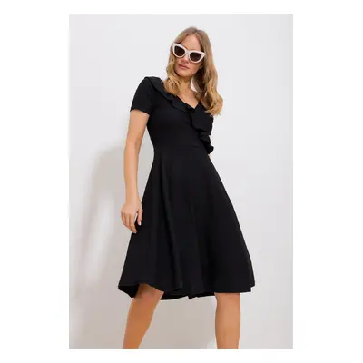 Trend Alaçatı Stili Women's Black V-Neck Frilly Midi Length Knitted Dress