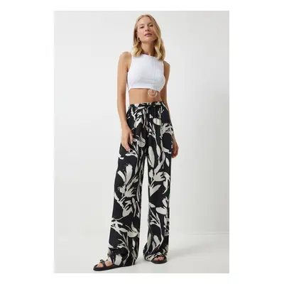 Happiness İstanbul Women's Black Off-White Patterned Loose Viscose Palazzo Trousers