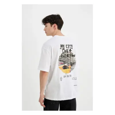 DEFACTO Comfort Fit Crew Neck Printed T-Shirt