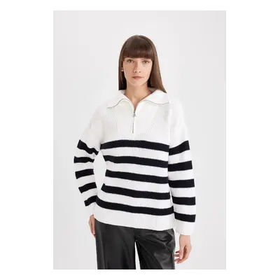 DEFACTO Relax Fit Striped Half Zipper Thessaloniki Fabric Knitwear Sweater