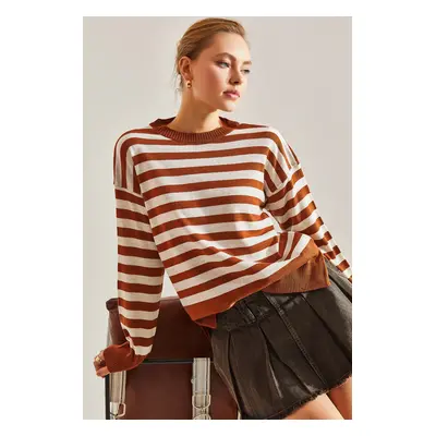 Bianco Lucci Women's Striped Sweater