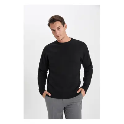 DEFACTO Black Relax Fit Crew Neck Basic Plain Knitwear Sweater