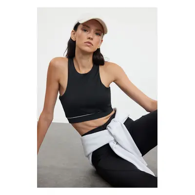 Trendyol Black Support Support/Sculpting Knitted Sports Bra