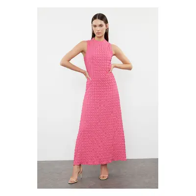 Trendyol Fuchsia Plain Textured A-Line/A-Line Form Crew Neck Textured Maxi Dress