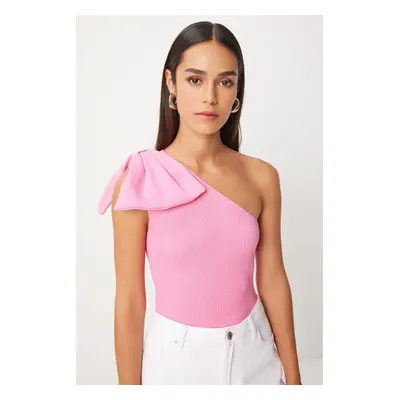 Happiness İstanbul Women's Pink Bow One Shoulder Knitted Blouse