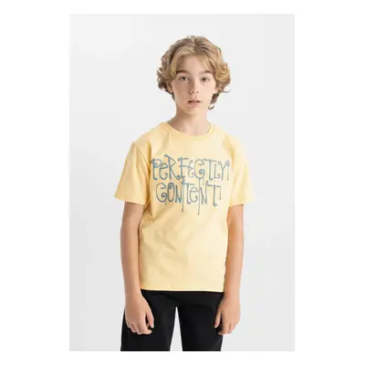 DEFACTO Boy's Crew Neck Printed Short Sleeve T-Shirt