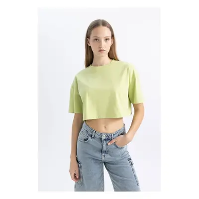 DEFACTO Cool Crop Wash Faded Effect Basic Short Sleeve T-Shirt