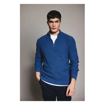 DEFACTO Standard Fit Regular Cut Stand Collar Half Zipper Knitwear Sweater