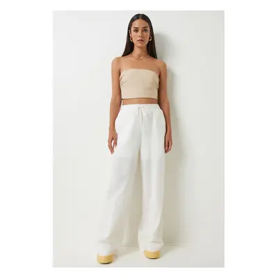 Happiness İstanbul Women's White Loose Cut Linen Trousers