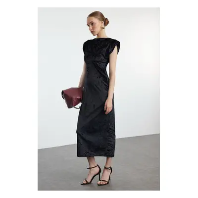 Trendyol Black Velvet Bodycone/Fits Body Padded Maxi Stretch Knit Dress