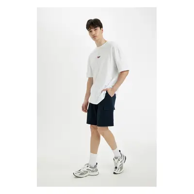 DEFACTO Regular Fit Straight Leg Pocket Basic Plain Shorts