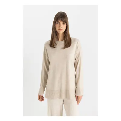 DEFACTO Regular Fit Crew Neck Slit Basic Plain Knitwear Sweater Tunic