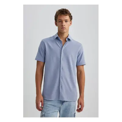 DEFACTO Regular Fit Short Sleeve Shirt