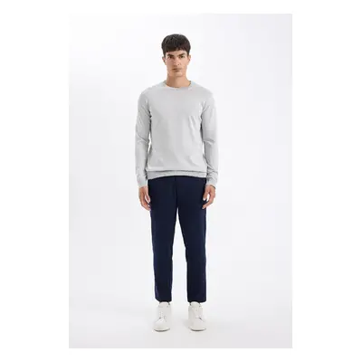 DEFACTO Standard Fit Regular Cut Crew Neck Basic Plain Knitwear Casual Sweater