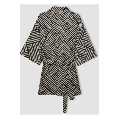 DEFACTO Fall in Love Patterned Cotton Kimono