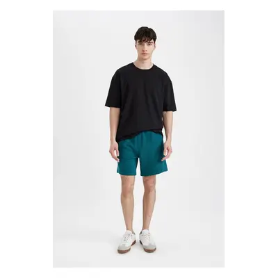 DEFACTO Regular Fit Straight Leg Pocket Basic Plain Shorts