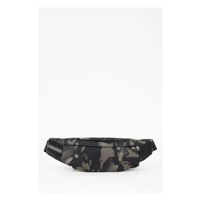 DEFACTO Men's Zippered Camouflage Patterned Waist Bag