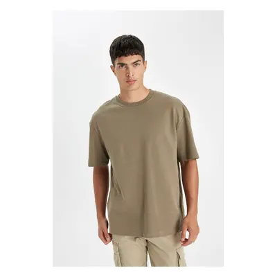 DEFACTO Relax Fit Crew Neck Cotton Short Sleeve Basic Plain T-Shirt