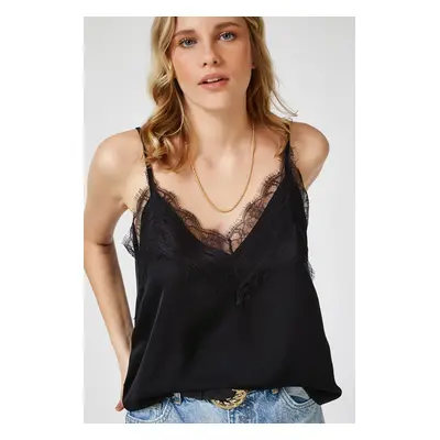 Happiness İstanbul Women's Black Lace Flowy Strap Blouse