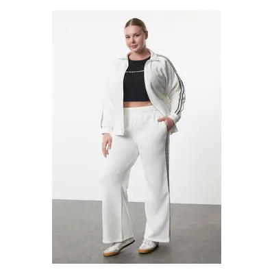 Trendyol Curve Ecru Stripe Detailed Polar Fleece Knitted Plus Size Tracksuit