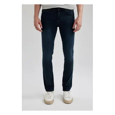 DEFACTO Pedro Slim Fit Slim Fit Normal Waist Narrow Leg Jean Trousers