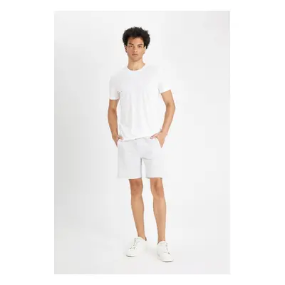 DEFACTO Slim Fit Skinny Leg Basic Shorts