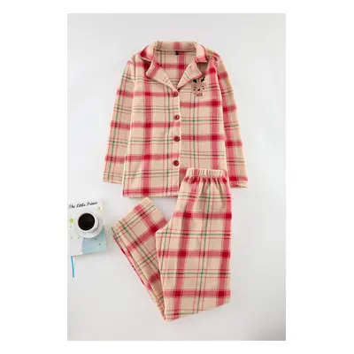 Trendyol Red Embroidered Plaid Fleece Winter Knitted Pajama Set