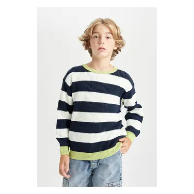 DEFACTO Boy's Crew Neck Striped Knitwear Sweater