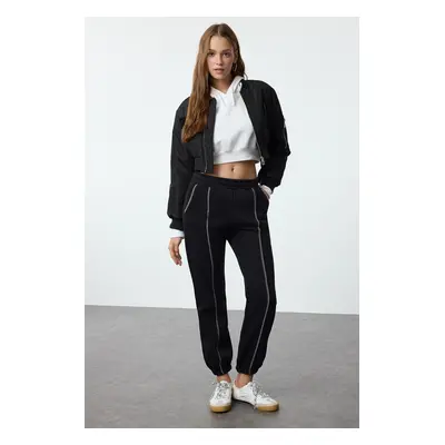 Trendyol Black Contrast Stitched Straight Fit Thick Polar Fleece Knitted Sweatpants