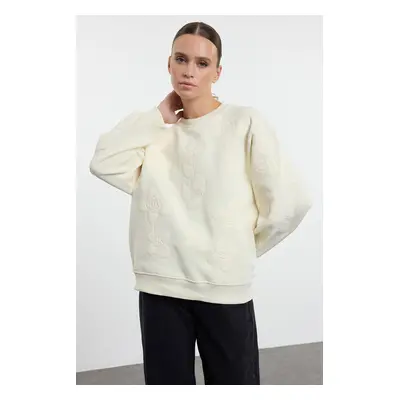 Trendyol Ecru Embroidered Regular/Normal Pattern Knitted Sweatshirt