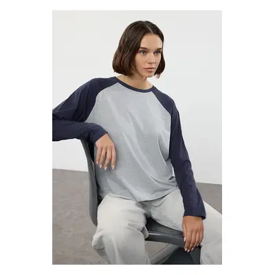 Trendyol Gray Melange Color Blocked Relaxed/Comfortable Fit Regular/Normal Size Knitted T-Shirt