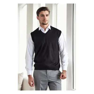 90829 Dewberry V Neck Sleeveless Knit Mens Sweater-BLACK