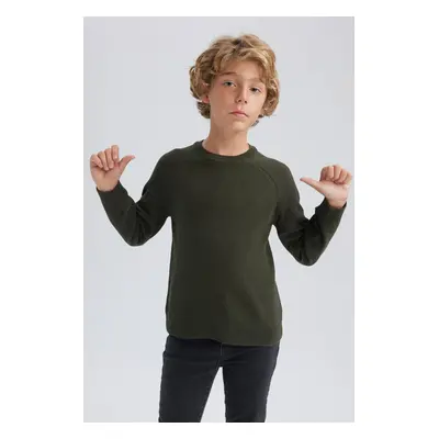 DEFACTO Boy's Crew Neck Cotton Knitted Sweater