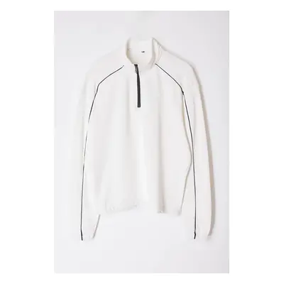 Trendyol White Oversize/Wide Cut Stand Collar Zippered Inside Polar Fleece Striped Sweatshirt