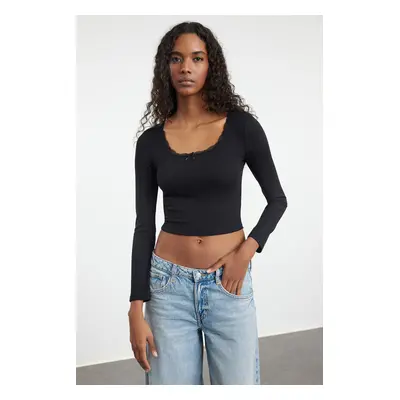 Trendyol Black Square Neck Lace Detailed Crop/Short Knitted Blouse