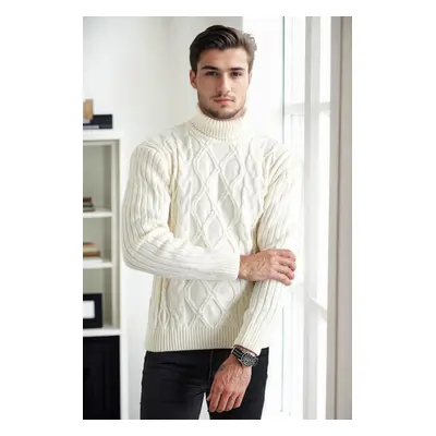 53285 Dewberry Slim-Fit Fisherman Corded Thick Mens Sweater-CREAM