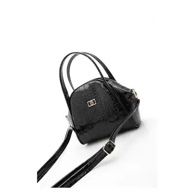 Marjin Women's Clutch & Shoulder Bag Larfe Black