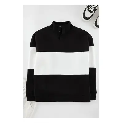 Trendyol Black Oversize/Wide Cut Snap Button Color Inside Polar Fleece Cotton Sweatshirt