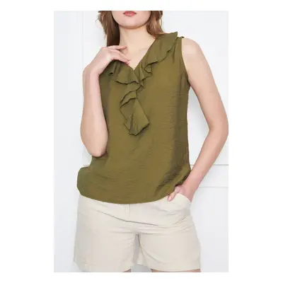 armonika Women's Green Collar Frilly Sleeveless Blouse