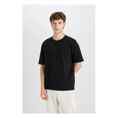 DEFACTO Boxy Fit Crew Neck Cotton Short Sleeve Basic Plain T-Shirt