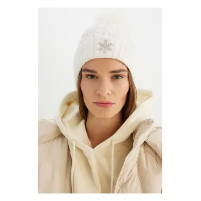 DEFACTO Women's Snowflake Embroidered Pompom Beanie