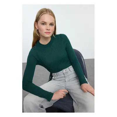 Trendyol Emerald Green High Collar Ribbed Flexible Slim Fit Knitted Blouse