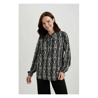 DEFACTO Regular Fit Patterned Long Sleeve Blouse