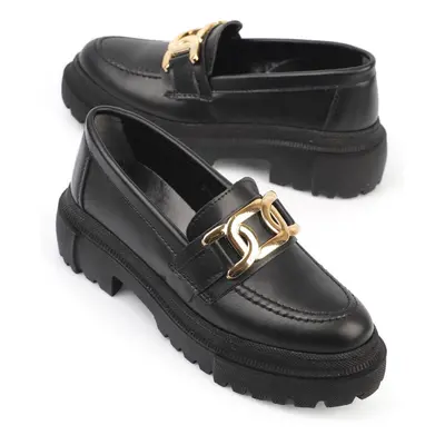 Capone Outfitters Capone Oval Toe Women's Loafers with Metal Accessories and Trak Sole Wrinkled 