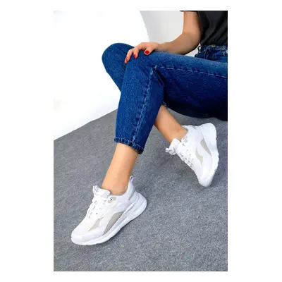 Soho White Women&#39;s Sneaker